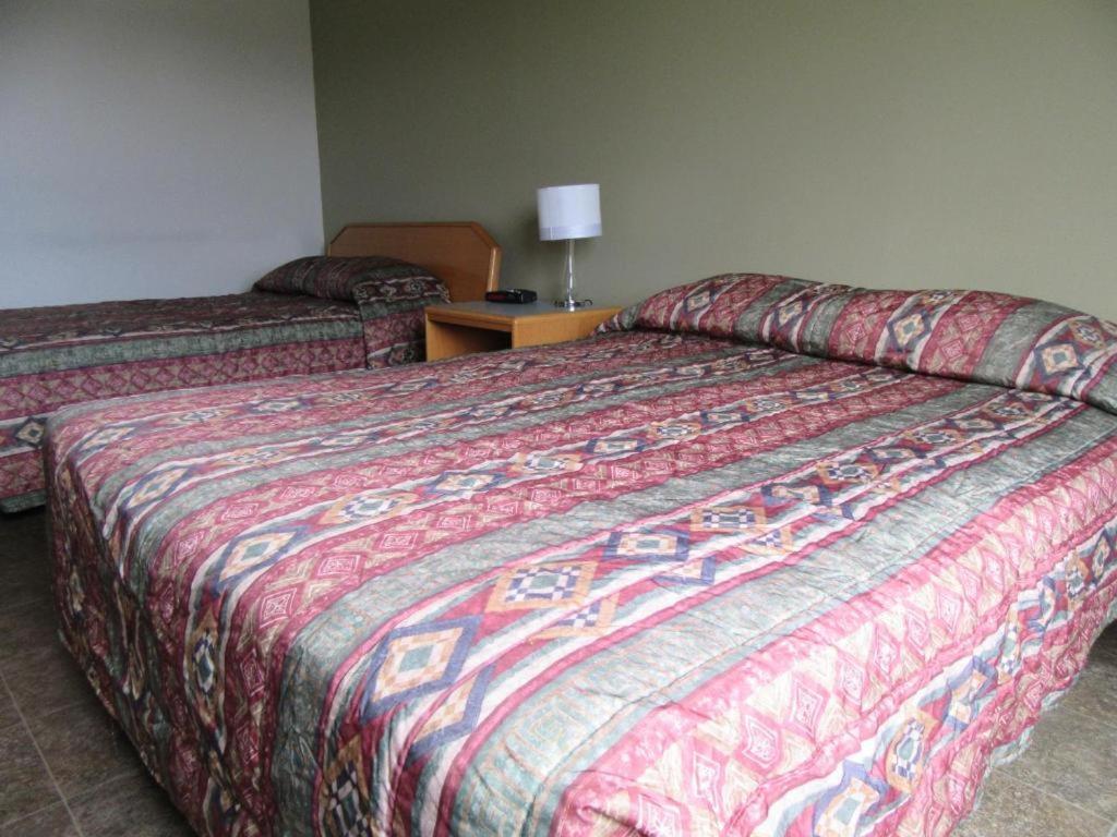 Providence Place Inn Port Hardy Dış mekan fotoğraf